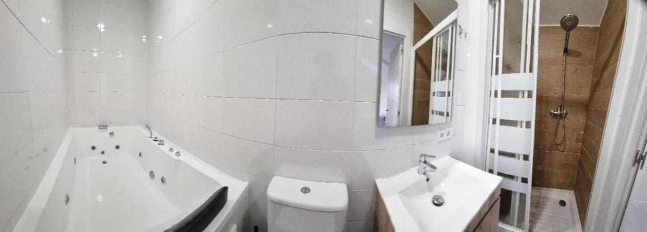 #2# Apartamento Jacuzzi Xl Sevilla Centro Bagian luar foto